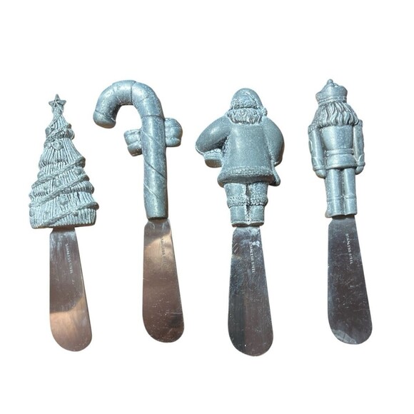 Wallace Silversmiths Pewter Set of 4 Christmas Spreader Knives Cheese Butter - Picture 2 of 2